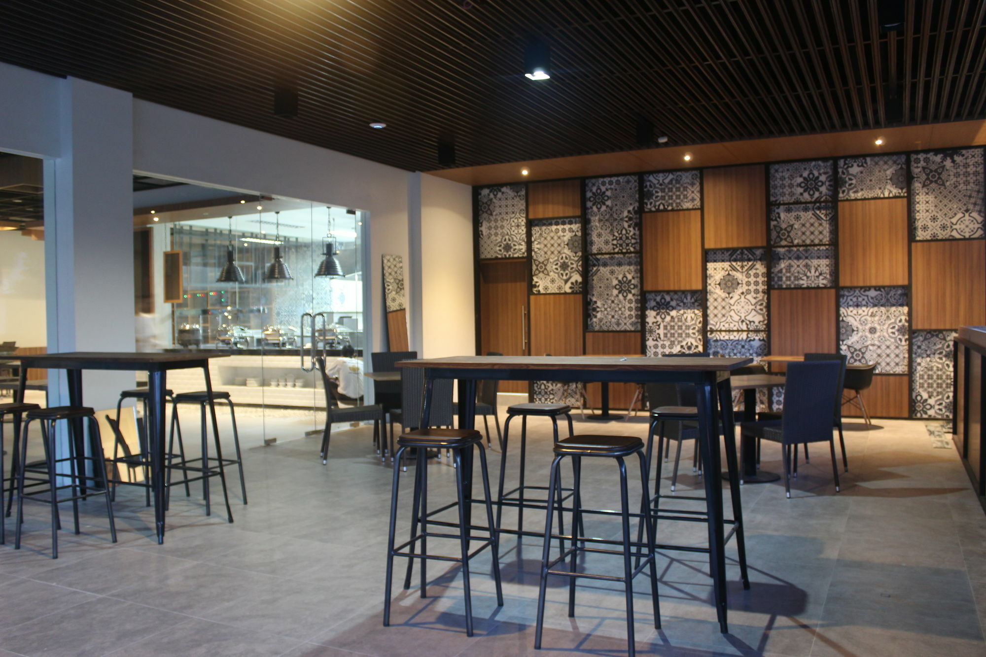 Opi Indah Hotel Palembang Exterior foto